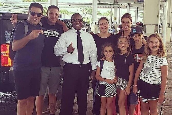 Private Roundtrip Minibus Transfer to Downtown Nassau - Why Choose This Transfer?