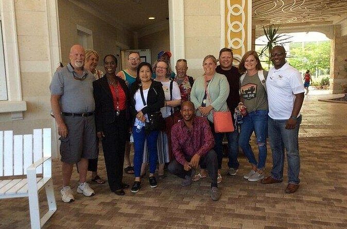 Private Roundtrip Minibus Transfer to Downtown Nassau - Final Thoughts