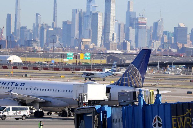 Private Roundtrip to Newark Liberty International Airport - FAQs