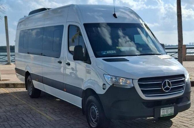 Private Roundtrip transfer from Cancun Airport up Puerto Morelos - FAQs