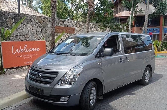 Private Roundtrip Transfers from Punta cana airport to Hotels Uvero Alto - Detailed Breakdown: The Journey from Airport to Hotel
