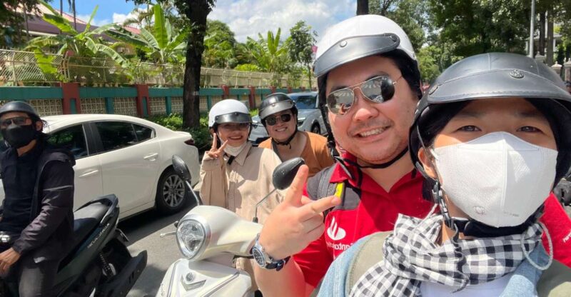 Private Saigon History, Hidden Gems-Scooter Sightseeing Tour - Key Points
