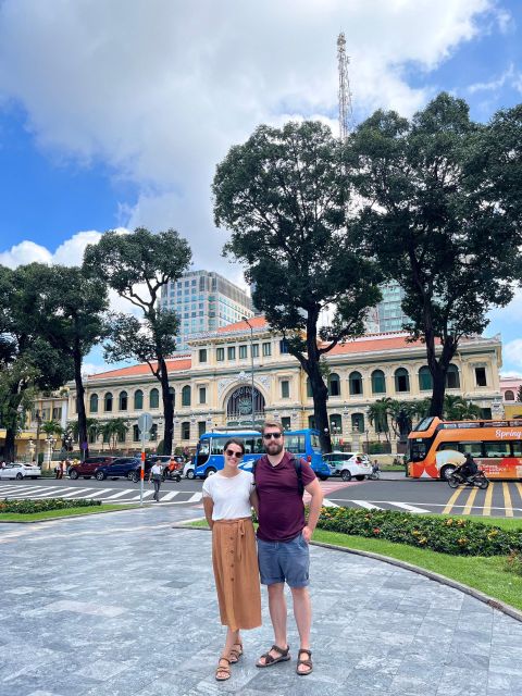 Private Saigon History, Hidden Gems-Scooter Sightseeing Tour - Taking in Local Markets and Cuisine