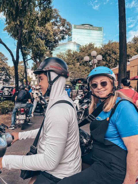 Private Saigon History, Hidden Gems-Scooter Sightseeing Tour - Customizable Tour Options