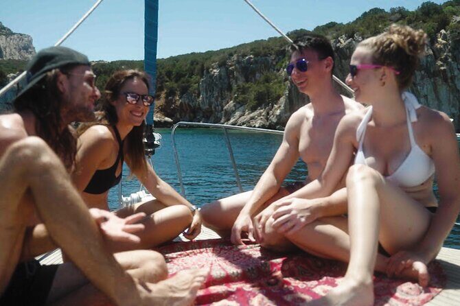 Private sailing experience in Alghero - FAQ: Your Practical Questions Answered