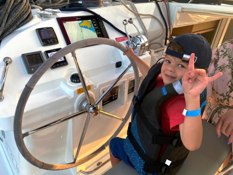 Private Sailing From Heraklion. 5-Hour Catamaran Trips - Amenities and Inclusions