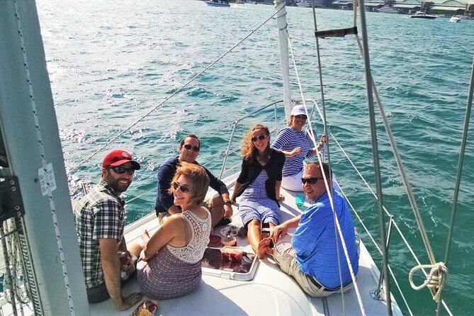 Private Sailing on Beautiful Lake Michigan - Navy Pier, Chicago - The Experience and the Guides