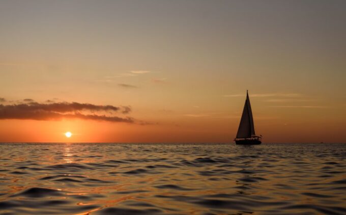 Private Sailing & Wine Tasting on a Sailboat With Sommelier - Culinary Delights Onboard