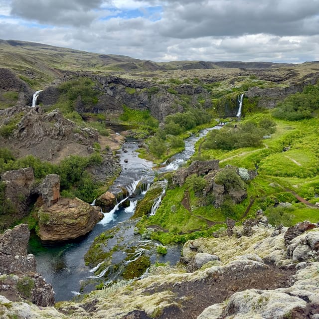 Private Secret circle tour: Háifoss, Gjáin, The Turf farm - The Value of a Private Tour