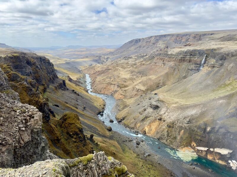 Private Secret circle tour: Háifoss, Gjáin, The Turf farm - Who Will Love This Tour?