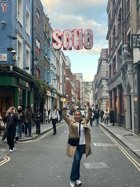 Private Secret Gay Bar Hopping Tour in Soho - The Practicalities: Pricing, Timing, and Group Size