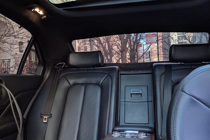 Private Sedan Transfer From Chicago Downtown to Midway Airport - Good To Know