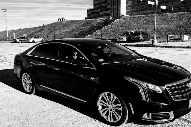 Private Sedan Transfer From Chicago Downtown to Midway Airport - Meeting and Drop-off Details