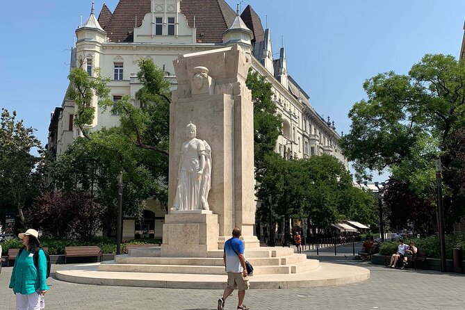 Private Self Guided Tour of Downtown Budapest History - Tips for a Great Experience