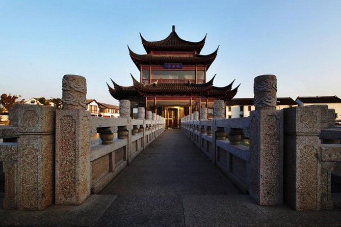 Private Shanghai Layover Tour to Zhaojialou Water Town With Lunch or Dinner - Highlights of Zhaojialou