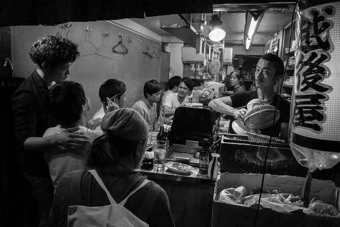 Private Shinjuku Nightlife Walking Tour & Golden-Gai Bar Crawl - Cancellation Policy