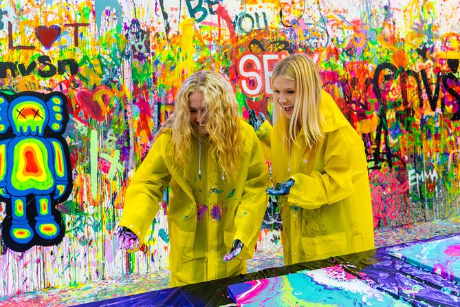 Private Shooting and Spinning DIY Painting Class in Chicago - Whats Included
