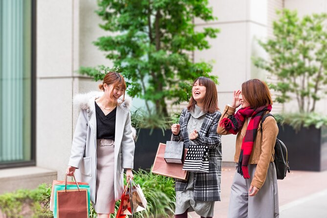 Private Shopping Tour From Tokyo City to Lake Town Outlet - Dining Options at Lake Town Outlet