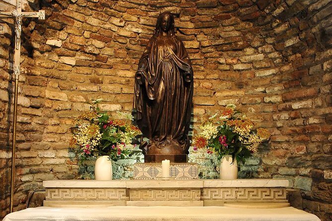 Private Shore Excursion: Ephesus,Temple of Artemis,St. Mary House - The Sum Up