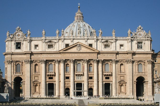 Private Shore Excursion From Civitavecchia Rome Port to Rome and Vatican City - Admiring the Spanish Steps