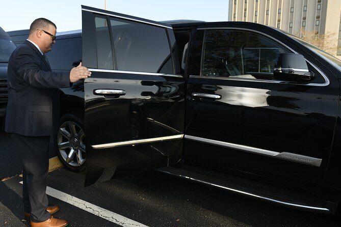 Private Shuttle from Port Canaveral to Lake Buena Vista Resorts - Cost and Value Analysis