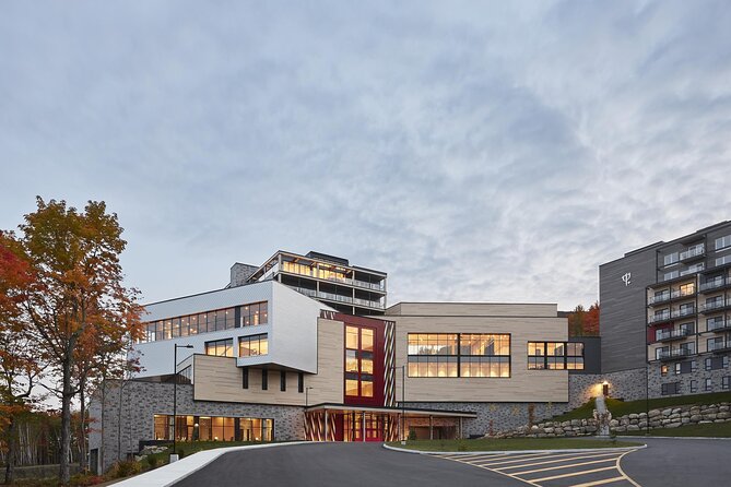 Private Shuttle Quebec City - Manoir Richelieu and Le Massif - Inclusions and Amenities