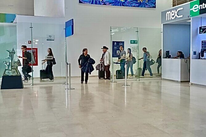 Private shuttle service at Oaxaca Airport Hotel - Potential Drawbacks