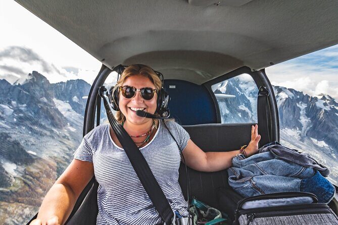 Private Sightseeing Flight around the Bavarian Alps and Munich - The Experience from a Traveler’s Perspective