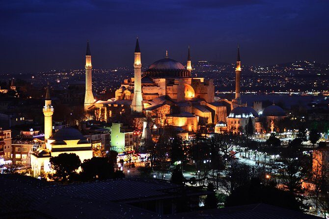 Private Sightseeing in Istanbul By Night - The Blue Mosque: A Nighttime Spectacle
