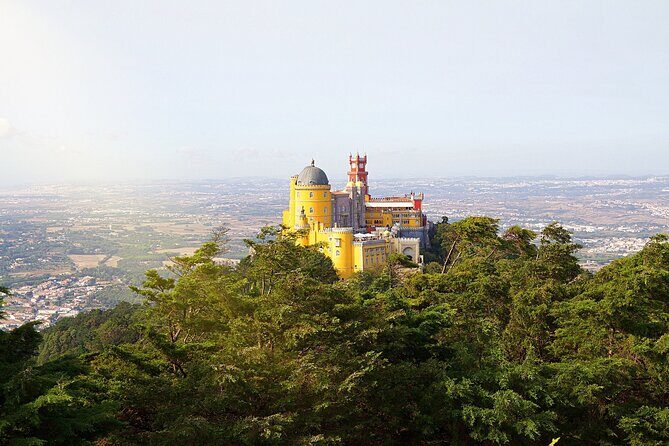 Private Sightseeing Transfer from Porto To Sintra With 2 Stops - An In-Depth Look at the Porto to Sintra Private Transfer with Stops