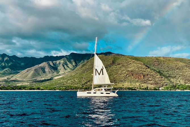 Private Snorkel Trip From Oahu on a Yacht - Yacht Features and Amenities