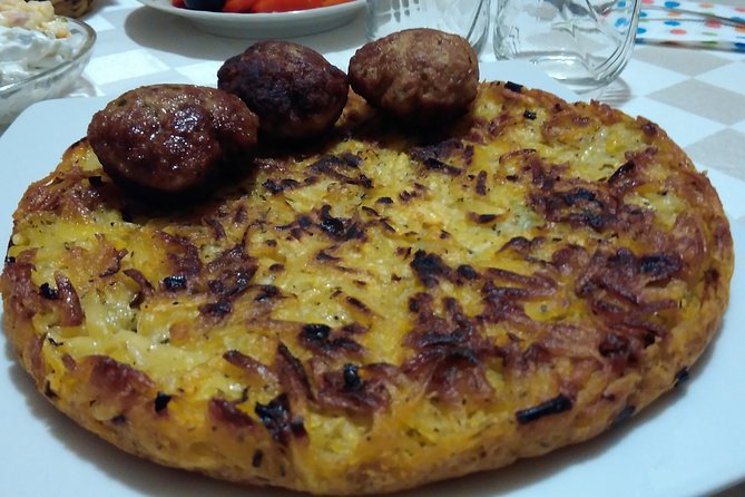 Private Sofia Night Tour With Bulgarian Folklore & Dinner - Meeting and Pickup Details