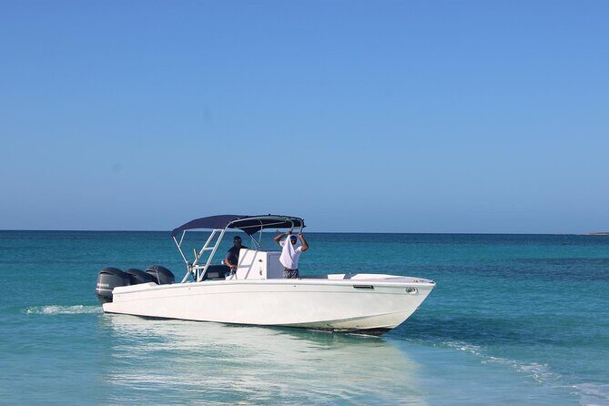 Private speed boat beach and bar hopping visiting Rose island - FAQ