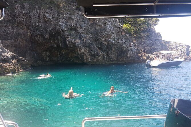 Private Speedboat Guided Tour: Explore the best of Dubrovnik Islands - Transportation, Duration, and Group Size