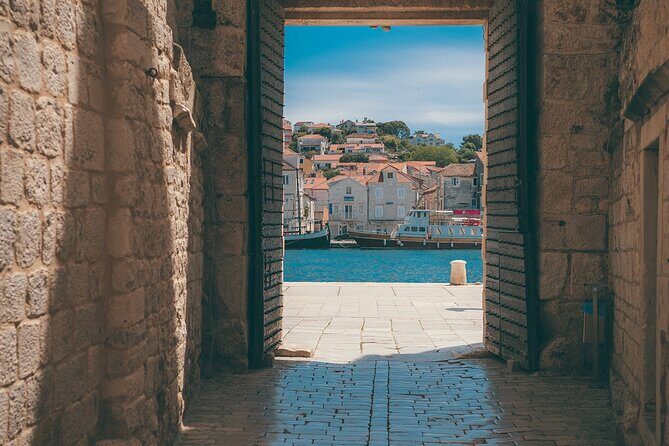 Private Split and Trogir tour with LOCAL guide - FAQ