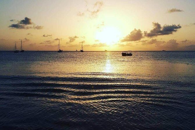 Private St Lucia Airport Transfer to Royalton Saint Lucia Resort - The Drivers: Knowledgeable, Friendly, and Trustworthy