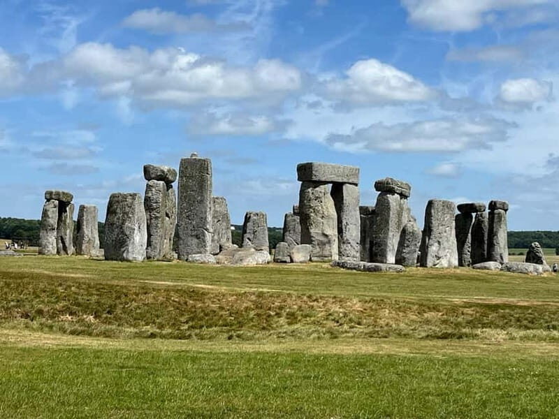 Private Stonehenge Tour from London with Optional Guide - The Itinerary: What to Expect