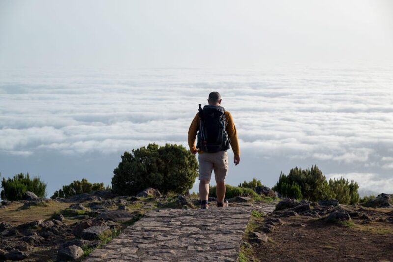 Private Sunrise Hike to Pico Ruivo with Hotel Pickup - How the Tour Works Practically
