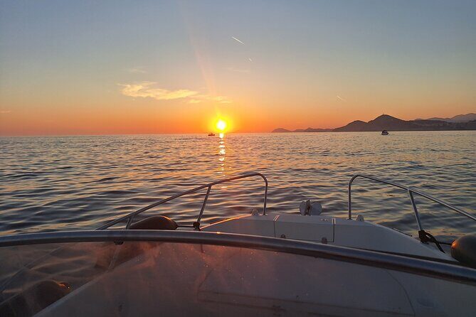 Private Sunset Boat Tour Visit to Dubrovnik with Drinks Included - Exploring Dubrovnik from the Water: What to Expect