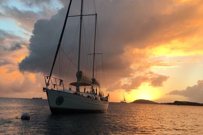 Private Sunset Harbor Sail (25 Max) - Setting the Scene: An Authentic Caribbean Sunset