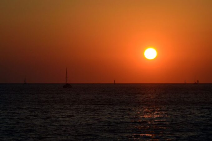 Private Sunset Inland Fishing Tour With Seafood Dinner - Booking Process