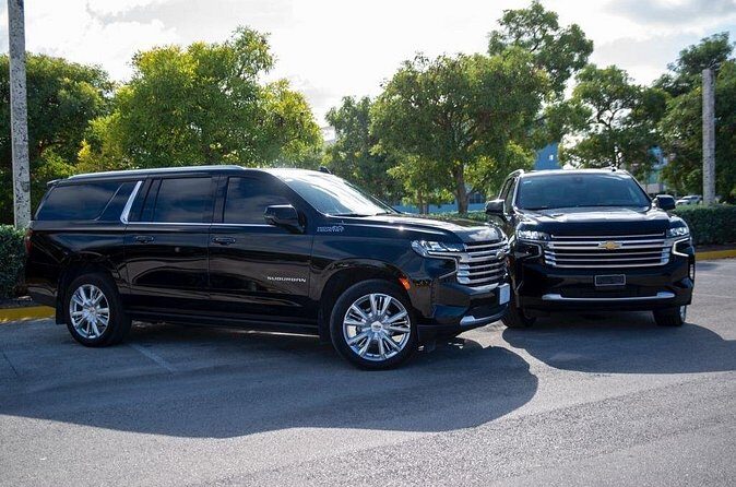 Private SUV Luxury Airport Transfer to Casa de Campo  Roundtrip - Arriving at Casa de Campo