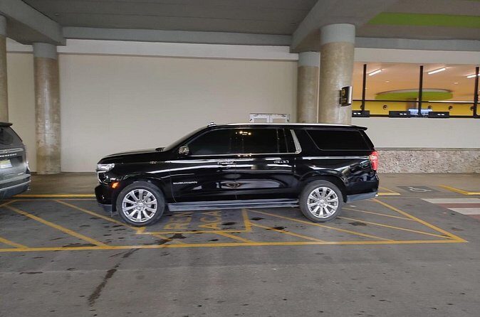 Private SUV Luxury Airport Transfer to Casa de Campo  Roundtrip - Cost and Value