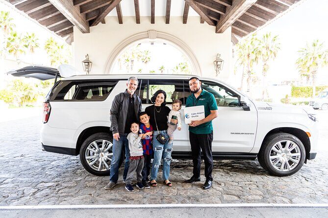 Private SUV Round-Trip from Airport to Hotels in the Corridor - Who Will Love This Service?