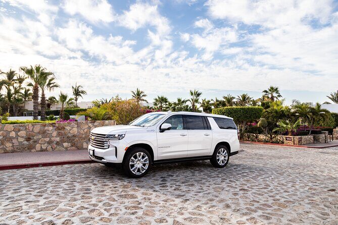 Private SUV Round-Trip from Airport to Hotels in the Corridor - FAQs