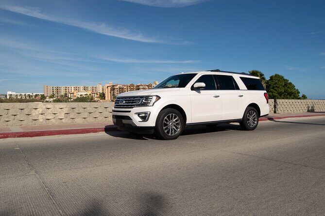 Private SUV RoundTrip From Airport to Hotels in Corridor Zone 2 - Key Points