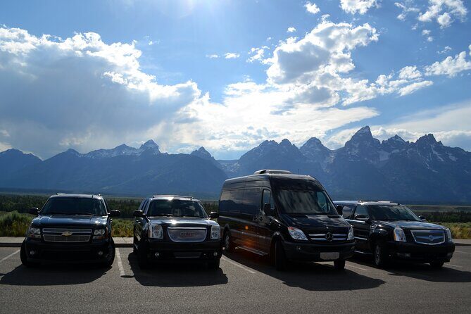 Private SUV Transfers to/ from Jackson Hole Airport JAC - What to Expect from the Private SUV Transfer Service