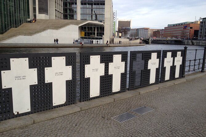 Private Taxi Tour of City East History and Architecture 2-3h - Inclusive Package and Value