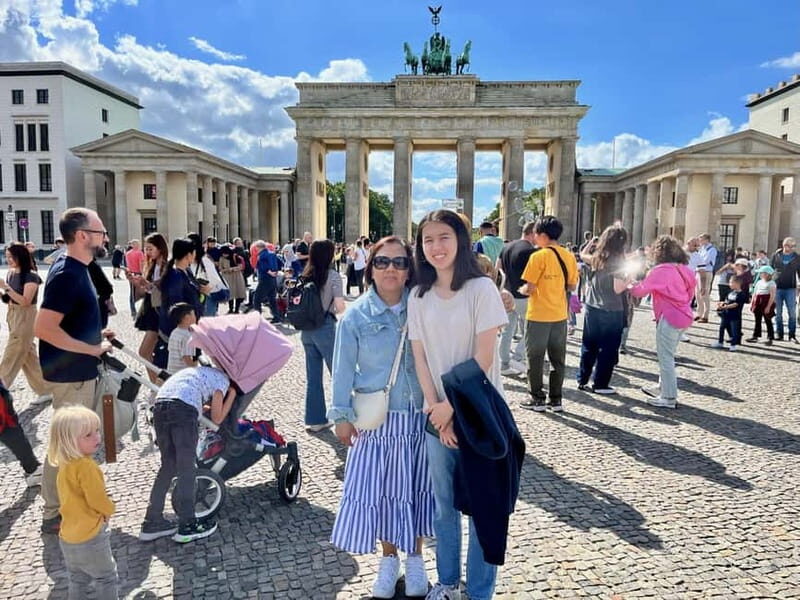 Private Taxi Tour through Berlin East and West and Kiez 4-6h - Key Points
