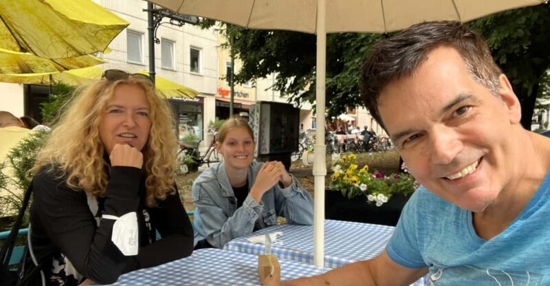 Private Taxi Tour through Berlin Extended & Relaxed ca 6-8h - Exploring Berlin in Style and Comfort